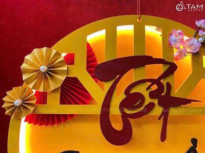 [Order 3 - 5 ngày] Vòng treo cửa Tết Sum Vầy đèn Led [Bằng gỗ - Cắm điện] ĐK 60cm BANGTREO-TET-01